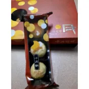 代購花蓮名產豐興餅舖小月餅，三入為一條裝