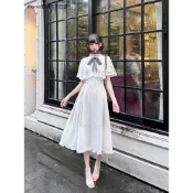 日系甜美杏色蕾絲長洋裝 黑色蝴蝶結斗篷領 高腰顯瘦A字裙 氣質公主風女裝 約會婚禮宴會拍照連身裙 夏季少女穿搭 渡假茶會