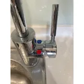 冷熱水標示 紅藍標示豆貼 水龍頭標示 壓克力豆貼（直徑1cm）