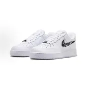 (店+)【NIKE 耐吉】W Nike Air Force 1 '07 液態溶解黑勾  IF1686-101(AF1 運動鞋 休閒鞋女款)