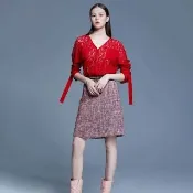 【iROO】藍紅毛呢A字裙