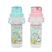 (店+)【角落生物】台灣製 角落小夥伴吸管水壺 500ml 兒童水壺 彈蓋水壺 背帶水壺 卡通水壺 幼兒園水壺 隨身水瓶