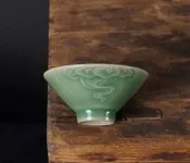龍泉青瓷 品茗杯 主人杯 手工斗笠盞 祥雲如意 朱青釉色 匠人茶具 收藏送禮