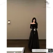 Lucky🎀｜【暗語】高級感！黑色一字肩褶皺拼接收腰垂感長袖大裙擺連身長洋裝長裙KDFVO22