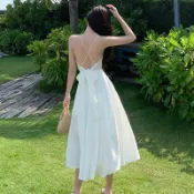 白色洋裝甜美裙子女夏季長裙仙女裙吊帶露背沙灘裙海邊度假