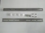 (全新)白鐵橫桿 鍍鋅橫桿 不銹鋼橫桿 304 冷氣架橫桿 (含.方形塑膠.不鏽鋼螺絲) ㄇ型橫桿