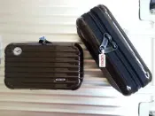 《RIMOWA 德國 Lufthansa 漢莎航空頭等艙【咖啡色】全新未拆封化粧盥洗包 / 置物包 / 過夜包！》