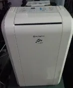 愛寶買賣  除濕機 13年6L 二手保7日 日立 RD-12CS 非Polo Q7