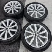 二手AUDI 原廠拆車19寸鋁圈 奧迪A6原廠19寸輪框一套 245/45/19帶輪胎固特異 5孔112 多車型適用