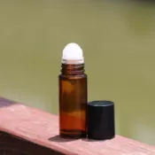30ml直圓茶色滾珠瓶 大滾珠止汗露玻璃瓶 臉部按摩精油走珠瓶