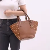 【Michael Kors】圓標MK LOGO斑點拼接手提肩背托特包(咖)