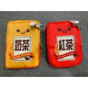 現貨 全新品 光泉鮮乳造型抱枕內附（紅色）絨毛毯/重乳奶茶造型飲料提袋/麥香造型提袋/紅茶/奶茶