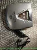 .滿滿.建伍Kenwood經典CD隨身聽DPC-MP727音質很不錯的機型支持MP3格式的蝶成色還可以具體見圖上蓋邊