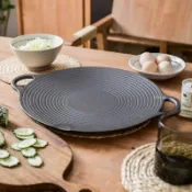 臺灣/🌸鍋具 不粘鍋 炒鍋 煎鍋 湯鍋 砂鍋戶外露營鑄鐵烤盤燒烤盤韓式烤肉盤鐵板燒家用烤肉鍋烤盤電磁爐