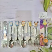 【yoyo home】日本不鏽鋼湯匙叉子 點心匙 布丁匙 攪拌匙 水果叉 哆啦a夢多啦美 伊布 皮卡丘 維尼 迪士尼公主
