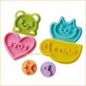 asdfkitty可愛家精品店 asdfkitty可愛家☆日本MSA印章式吐司壓模型-熊貓.貓咪.愛心.茶杯.音符.星星-日本製