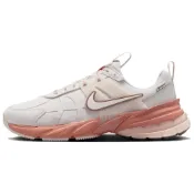 (店+)【NIKE 耐吉】FZ2622-003 Nike V2K Run GORE-TEX 舒適 耐磨防水 低幫 戶外功能鞋 女款 白粉色