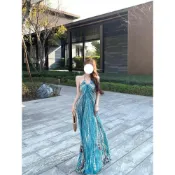 【QC】洋裝 連衣裙 2026新款 法式海島度假風掛脖露背吊帶連衣裙女夏超僊大裙擺純慾百搭長裙子 OIO1