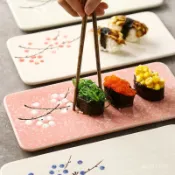 [日式壽司盤]日式創意手繪釉下彩陶瓷餐具餐廳長方形點心墊闆平盤壽司菜盤擺盤長方盤 壽司盤子 魚盤 燒烤盤