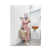 (店+)𝙏𝙊𝙋 精選爆單款 ️  夏日渡假縮腰洋 這款完全可以閉眼入呀 價錢實在甜到蛀牙   好溫柔小姐姐的洋裝  特別做縮腰