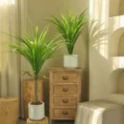 新款龍鐵樹仿真綠植北歐簡約大型室內客廳擺件假綠植輕奢落地擺件