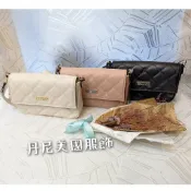 (口碑賣家)美國Guess 金屬字母Logo 菱格紋 掀蓋 磁扣 斜背包 側背包 美國正品 全新現貨秒發