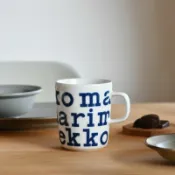 現貨｜日本 Marimekko 日本限定色 LOGO 馬克杯 海軍藍 深藍 限定 罌粟花 字母馬克杯