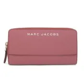 MARC JACOBS 品牌LOGO十字紋防刮皮革ㄇ型拉鍊長夾(豆沙粉)
