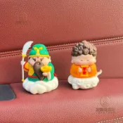 🙏🏻已開光過爐🙏🏻關公擺件 關聖帝君 可愛財神爺卡通車載擺件裝飾品神僊辦公室桌面工位招財用品
