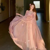 韓系仙氣度假風洋裝 溫柔霧粉立體小花蕩領吊帶長裙 露背飄逸寬鬆大擺顯瘦連身裙 海邊度假旅拍仙女裙