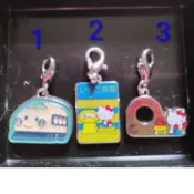 *7-11 HELLO KITTY 時尚經典飾品吊飾 *超可愛立體磁鐵組 *HELLO KITTY樂園模型組