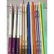 國文（職業學校）3,4,5,6、國文（顏瑞芳）1,2、英文（曾麗玲）2,3，東大出版社。