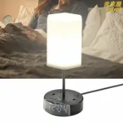 未來屋 【多功能充電】LED檯燈 床頭燈 觸控檯燈 USB檯燈 鬧鐘檯燈 美規插座 排插 充電座 三合一設計 夜間照明 床頭必備