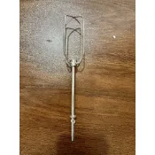 一支Electrolux 伊萊克斯】Electrolux 伊萊克斯 桌上/手持兩用型攪拌機(EHSM3417)配件
