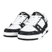 【Louis Vuitton 路易威登】LV Trainer 壓印LOGO花紋牛仔布搭壓紋小牛皮運動鞋(男款/黑)