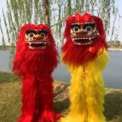 【成人兒童皆可穿】新款單人小北獅舞獅服裝套裝 醒獅道具 南獅子頭 舞獅表演服 包郵特價