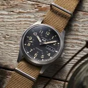 【SEIKO 精工】5 Sports系列 精工5號 機械錶-卡其39.4mm/SK027(4R36-10A0U/SRPG35K1)