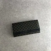【日本直送 名牌中古包】CELINE  સ riscos 飾紋 PVC 皮革 長夾 復古 vintage 舊款 dv85f5