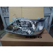 WR汽車零件~NISSAN  SERENA QRV 02-05 大燈