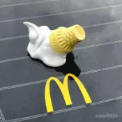 台灣熱賣掉落的冰淇淋M記甜筒原味雪糕汽車摩託車創意搞笑擺件車身裝飾品