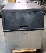 安威爾~ 水冷式製冰機~250磅角形 ~AD-252W (中古)