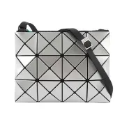 【ISSEY MIYAKE 三宅一生】BAO BAO LUCENT 3X4 亮面斜背包(銀色)