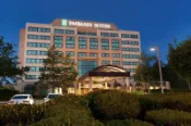 【奧丁丁揪你】麻薩諸塞州 米德爾塞克斯縣 Embassy Suites by Hilton Boston Waltham