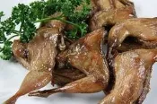 【家常菜系列】調味班甲(香檳鳥/鵪鶉/斑鳩) / 隻，品牌隨機 /山知味/山產/野味