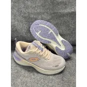 麻糬鞋屋👟 LOTTO樂得 女鞋 女款輕步飛織跑鞋 燕麥紫LT8491 全新特價490元