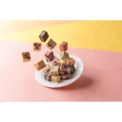 (店+)【Lami Fans】年節禮盒｜綜合雪Ｑ餅600g＋綜合牛軋糖600g＋頂級烏魚子75g（餅乾 零食 春節禮盒 台灣伴手禮）