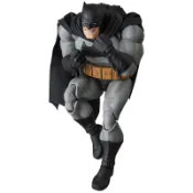 《預購2027/02》Medicom Toy MAFEX 蝙蝠俠 黑暗騎士歸來