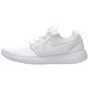 844931-100 Nike Roshe Two 舒適耐穿跑步鞋 女款 白色