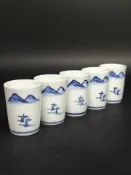 古瓷堂日本回流瓷器 日本中古 有田燒 走人作 青花主人杯 一套五客 聞香杯 茶杯 酒杯 手繪山水人物圖 器型別致 瓷感瑩潤 無磕碰