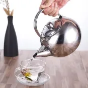 不鏽鋼帶濾網玲瓏壺1.5L(煮水壺 燒水壺 電磁爐 煮水壺 茶壺 熱水壺 咖啡壺 口哨壺 桌上壺)